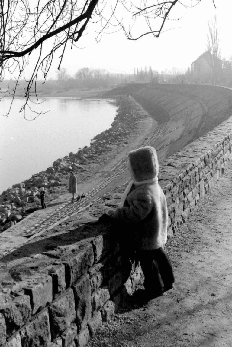 Szentendre, gát 1977 (forrás: Fortepan / Déri György)